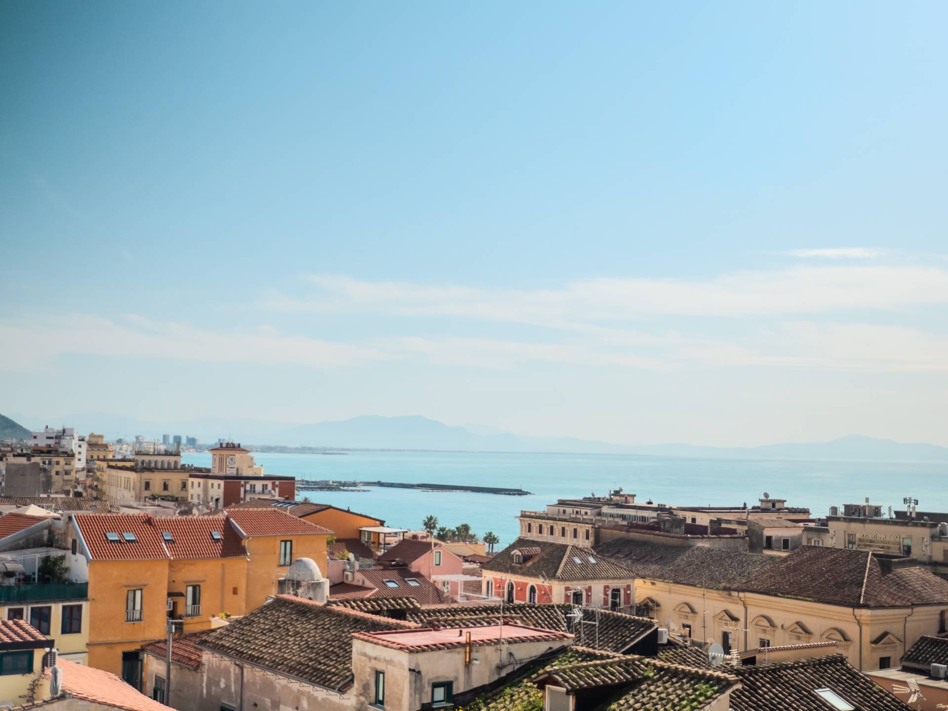 Appartamento in vendita a Salerno, Centro Storico