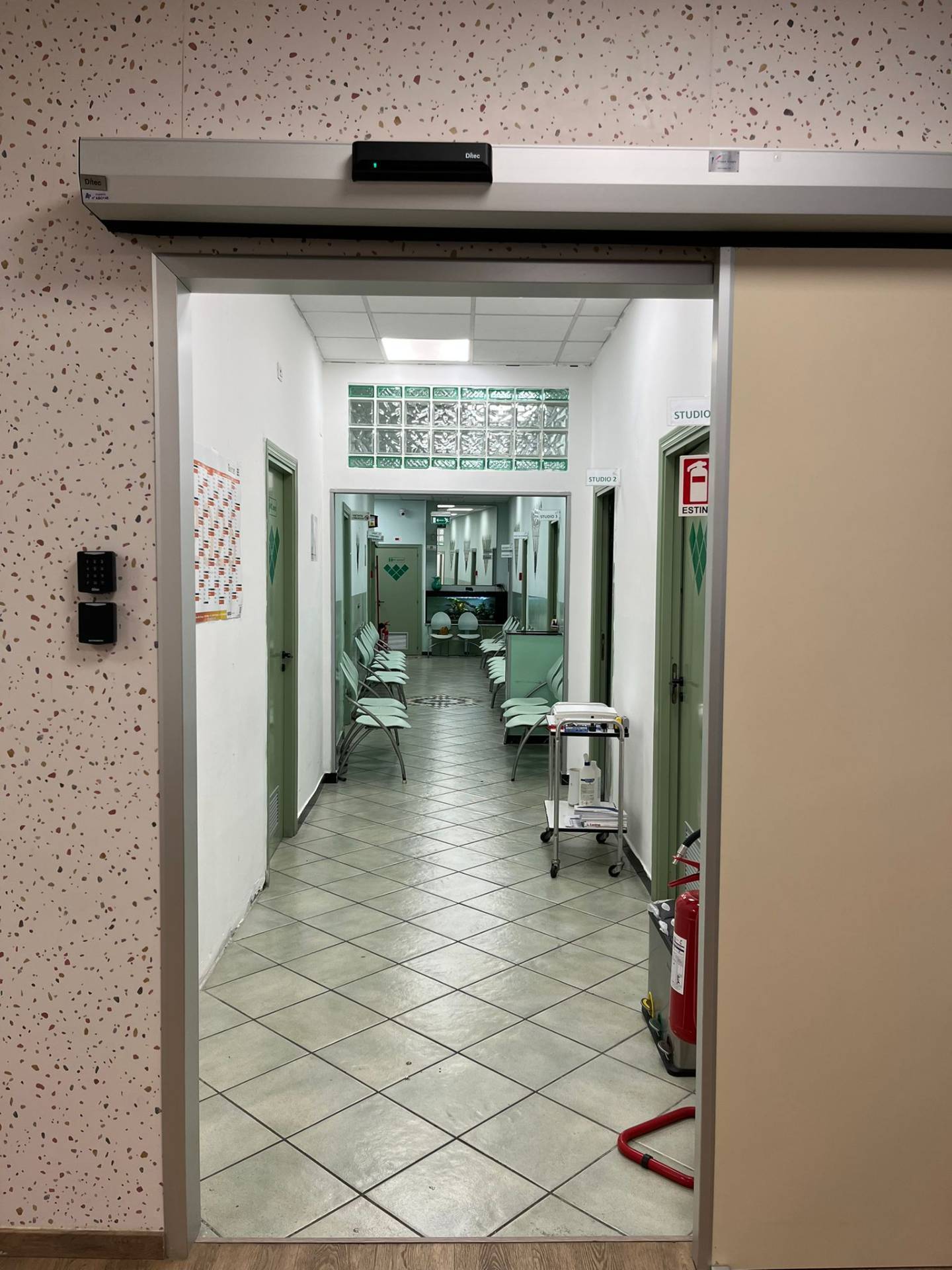 Attivit commerciale in vendita a Salerno, PASTENA