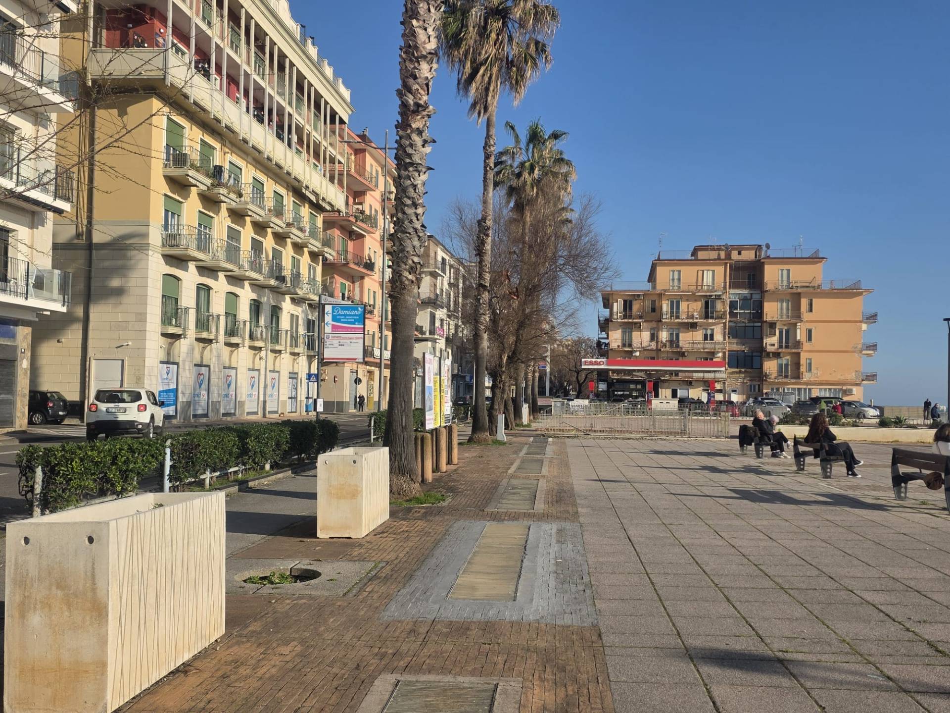 Attivit commerciale in vendita a Salerno, PASTENA