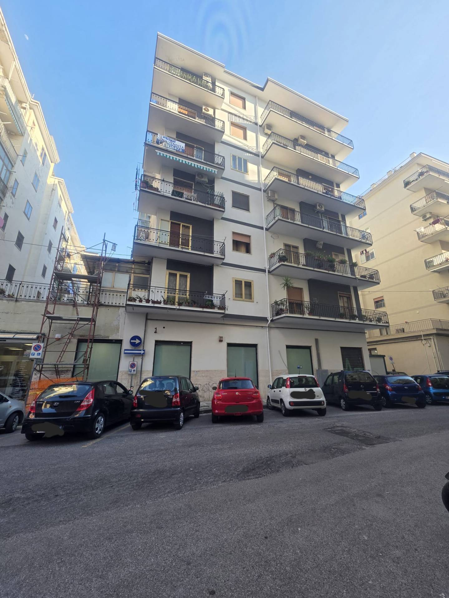 Attivit commerciale in vendita a Salerno, PASTENA