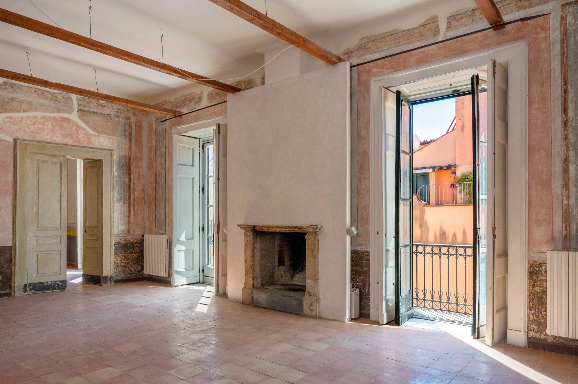 Appartamento in vendita a Salerno, Centro Storico