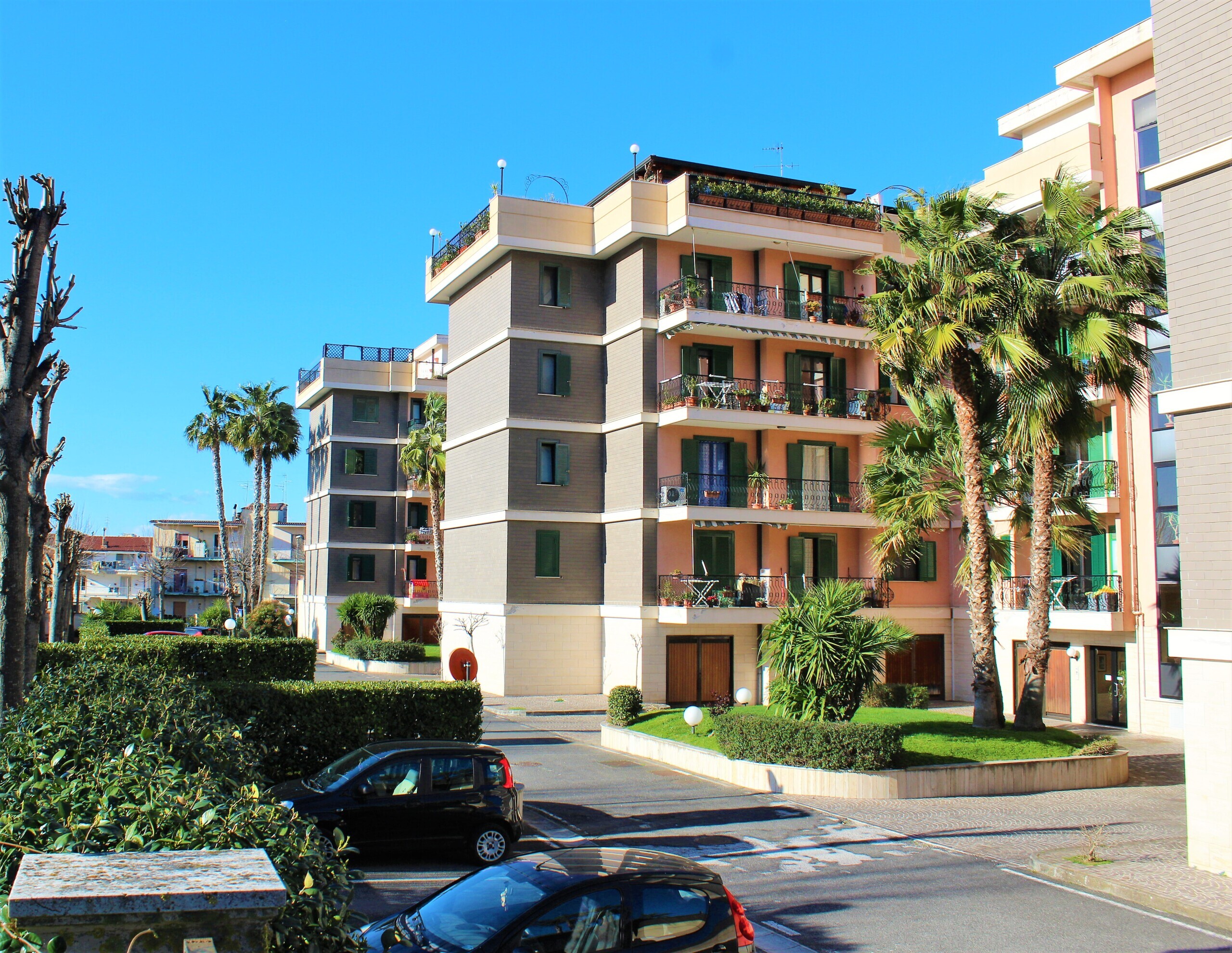 Trilocale con box in via santa maria 202/c, Quarto