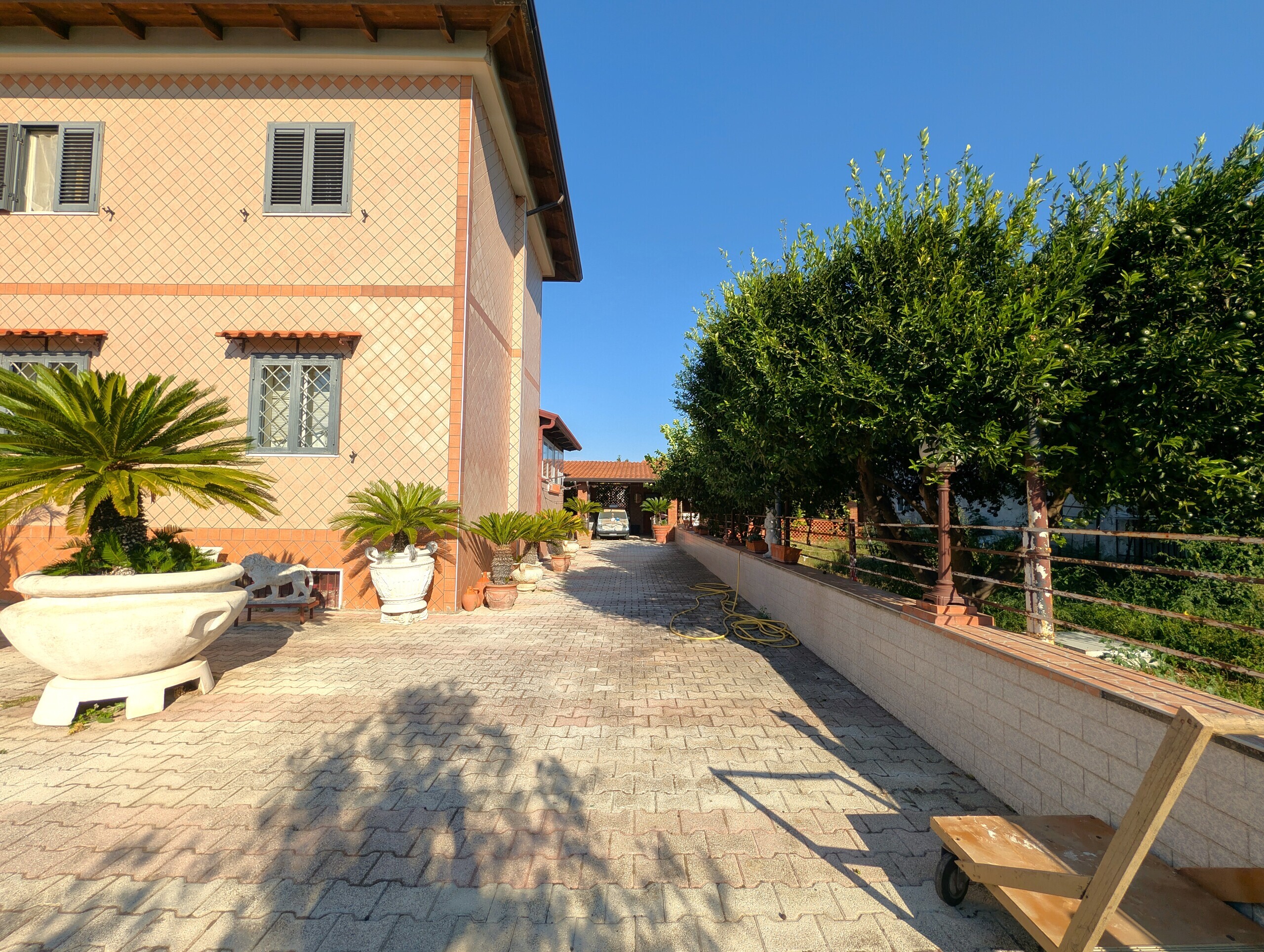 Casa indipendente con giardino in via f. galiani 3, Quarto