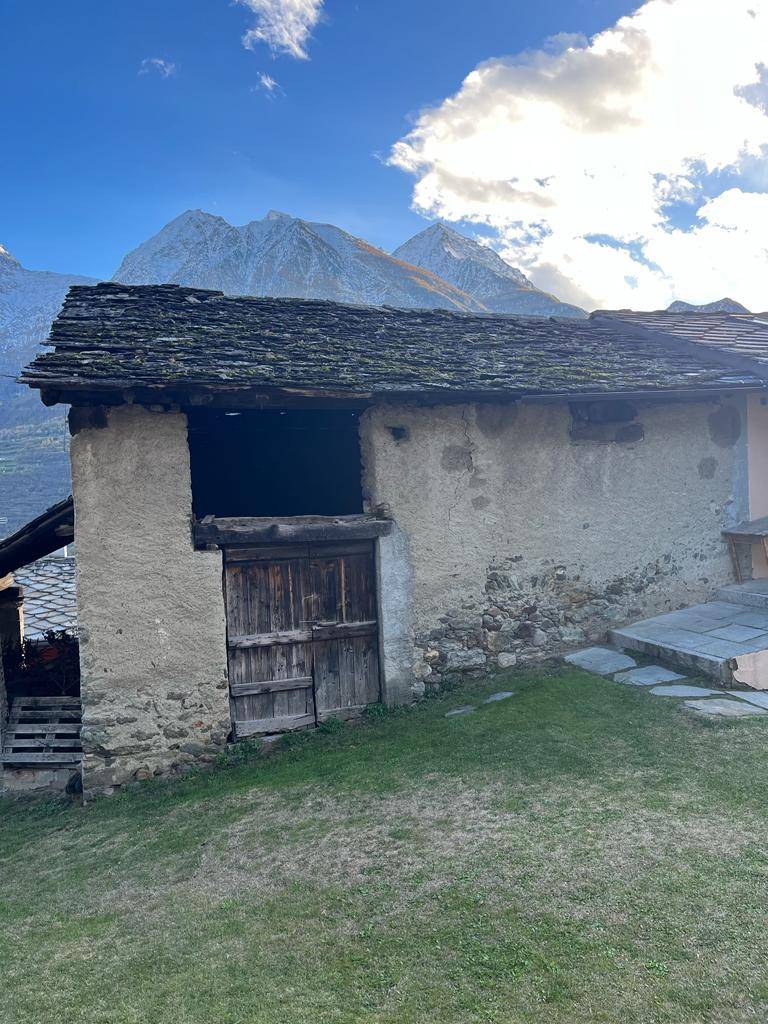 Terracielo/Terratetto in vendita a Quart