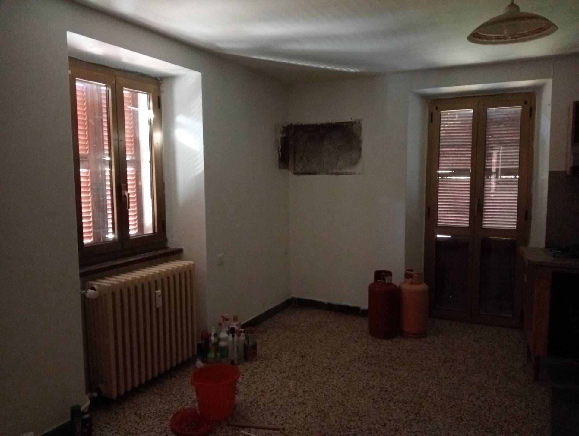 Stabile/Palazzo in vendita a Sarre