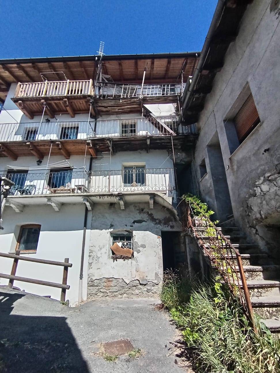 Porzione di casa in vendita a Gignod