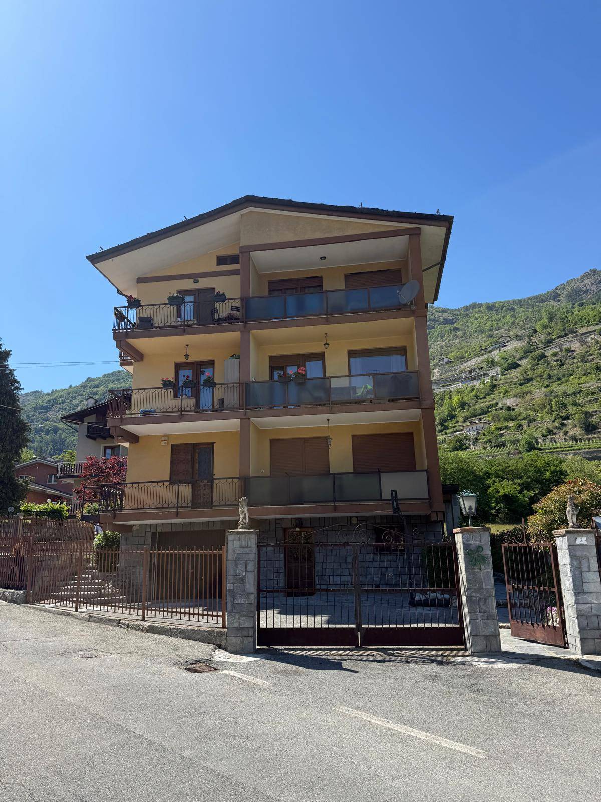 Appartamento in vendita a Sarre