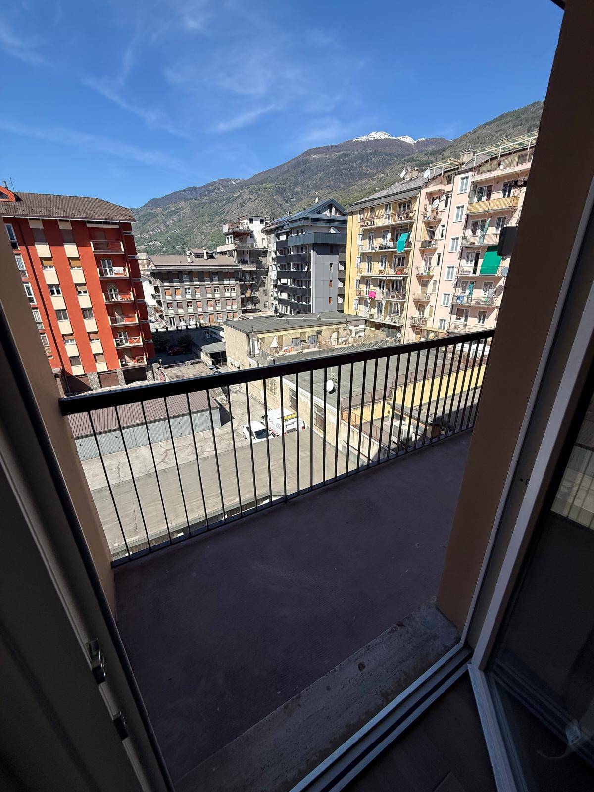 Appartamento in vendita a Aosta, Centro