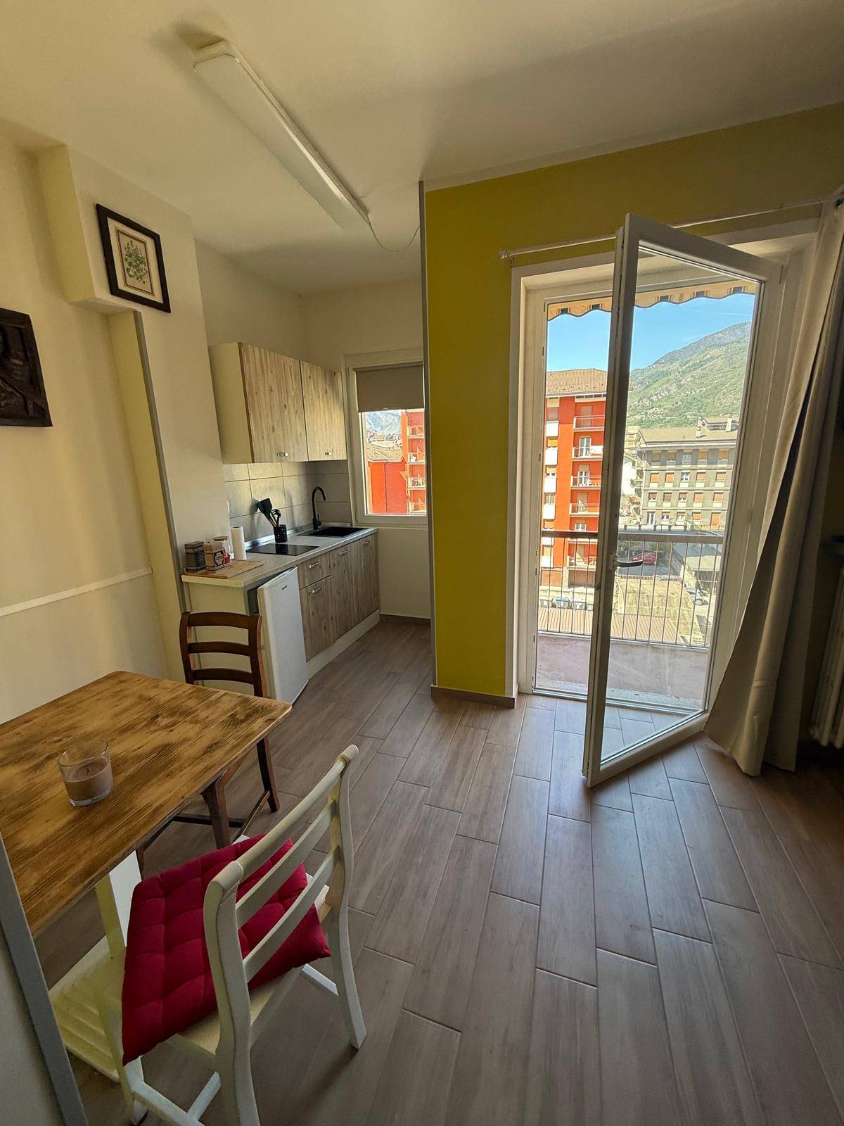 Appartamento in vendita a Aosta, Centro