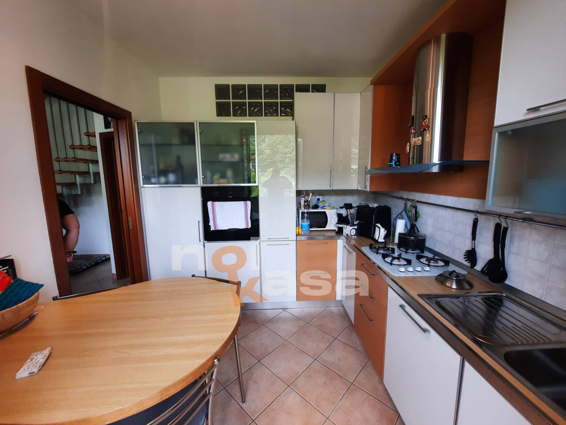 Appartamento in affitto a Jerago con Orago