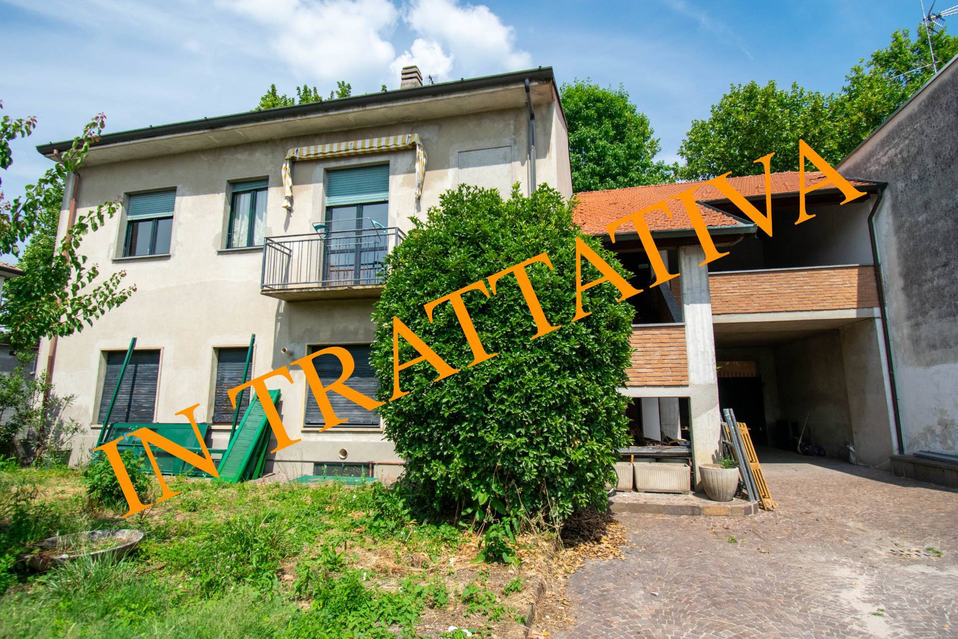 Villetta bifamiliare in vendita a Castano Primo