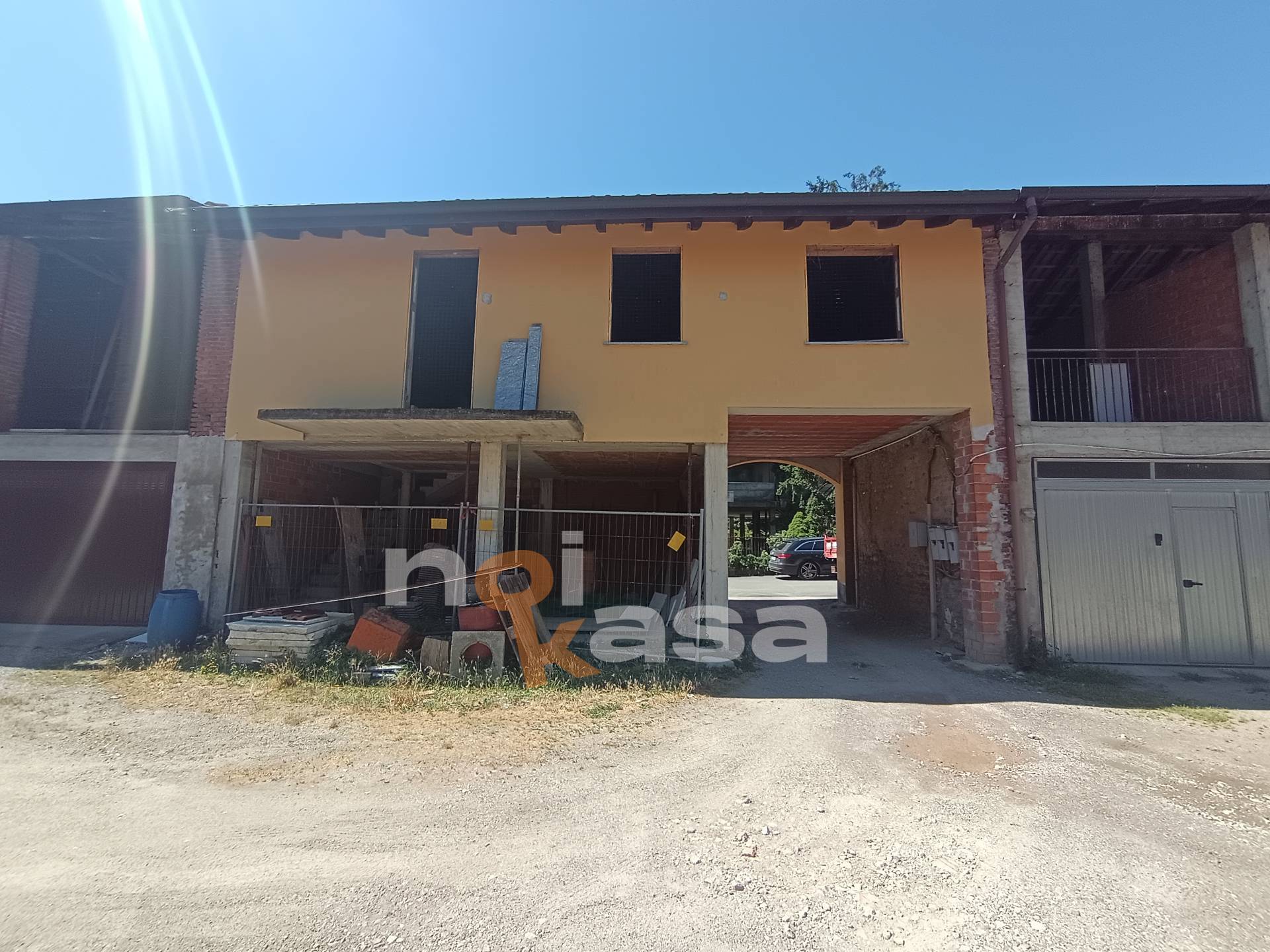 Appartamento in vendita a Lonate Pozzolo