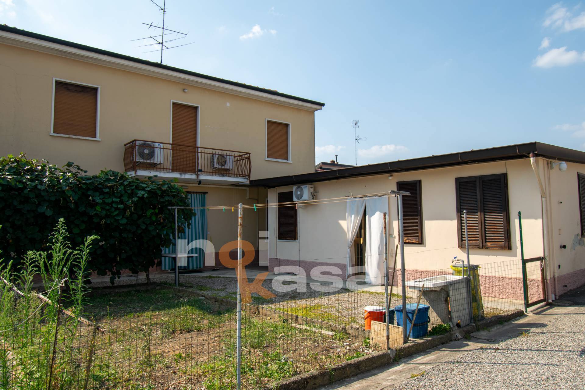 Casa singola in vendita a Vanzaghello