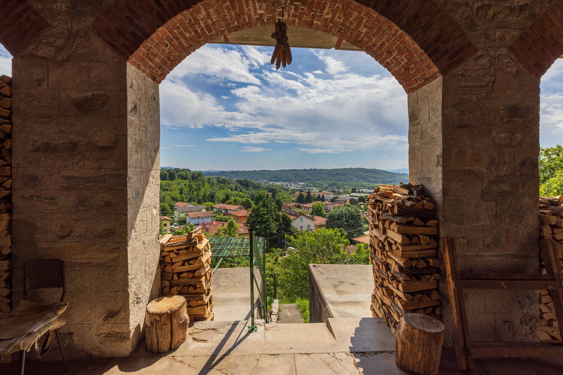 Casa singola in vendita a Gemonio