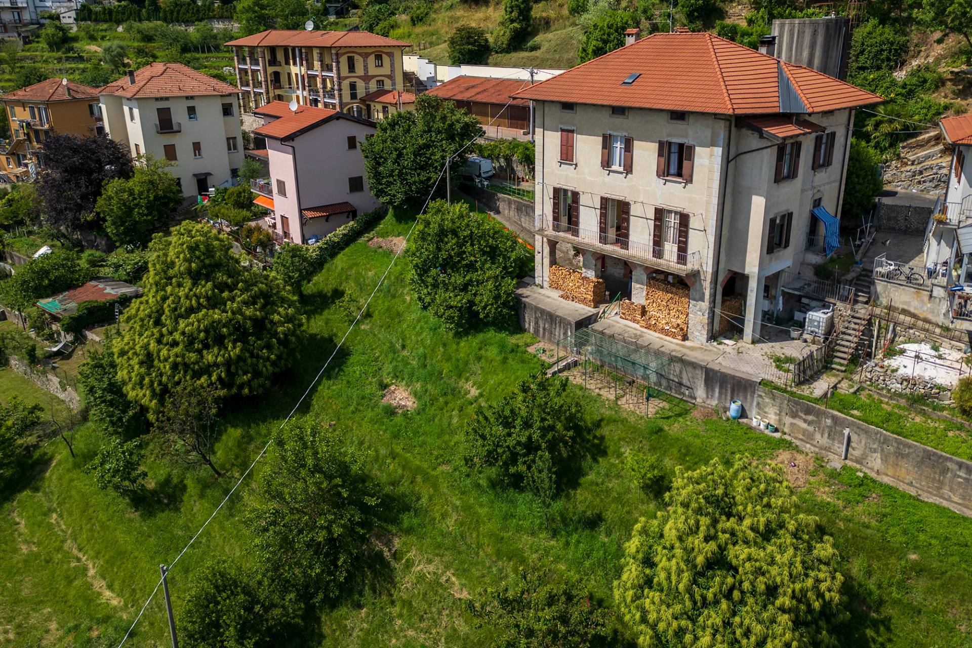Casa singola in vendita a Gemonio