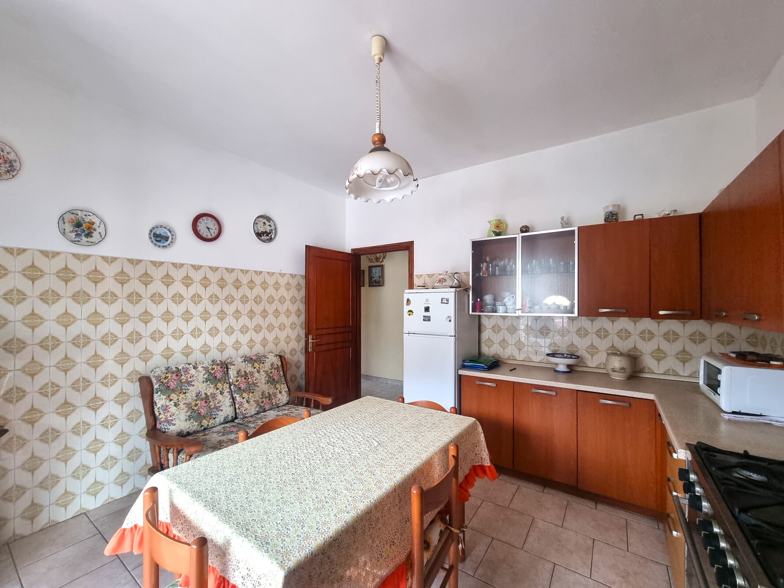 Quadrilocale con terrazzo in via gallardi 133, Ventimiglia