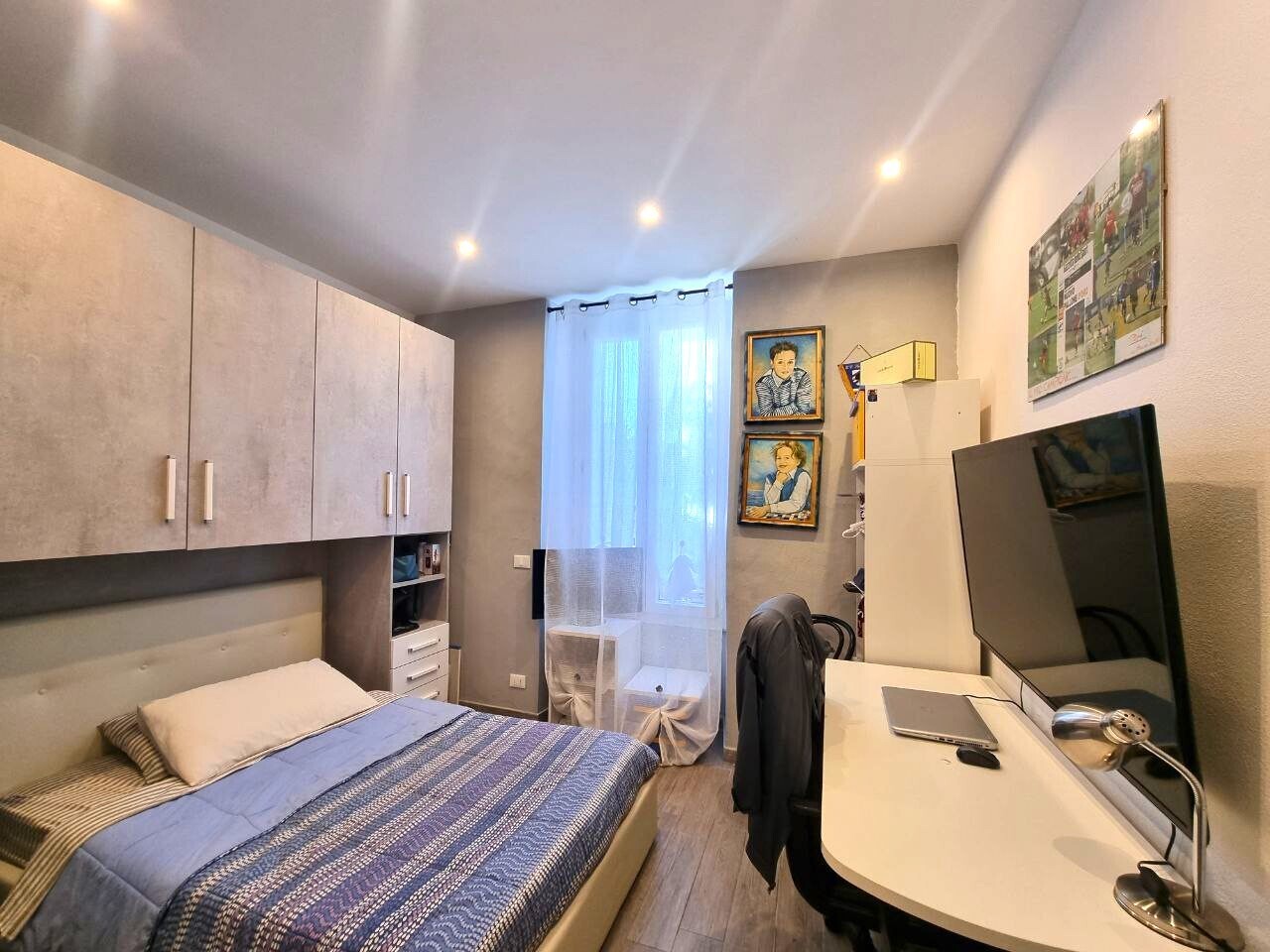 Casa indipendente vista mare in passeggiata cavallotti 10, Ventimiglia