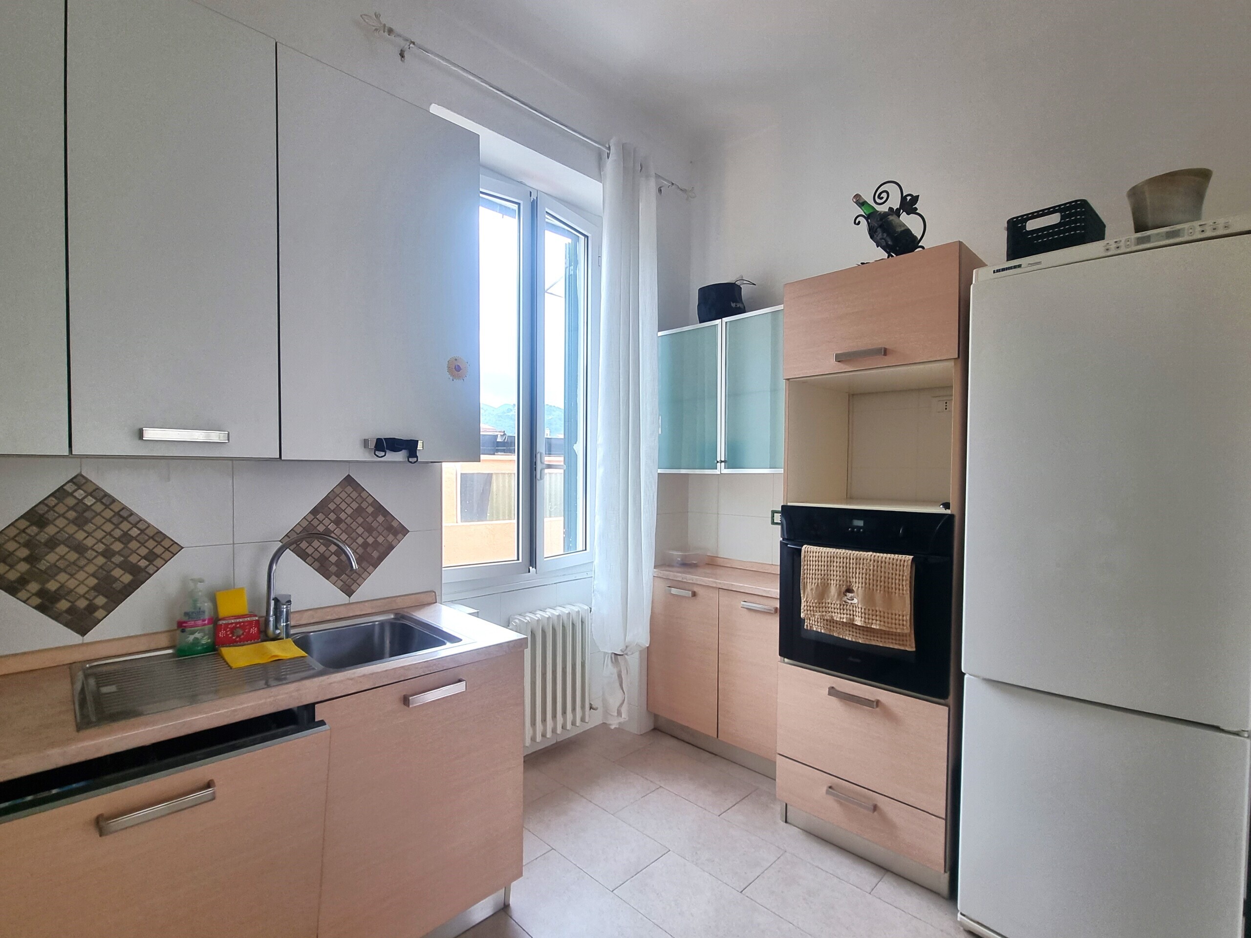 Casa indipendente con giardino in via alla spiaggia 21, Ventimiglia