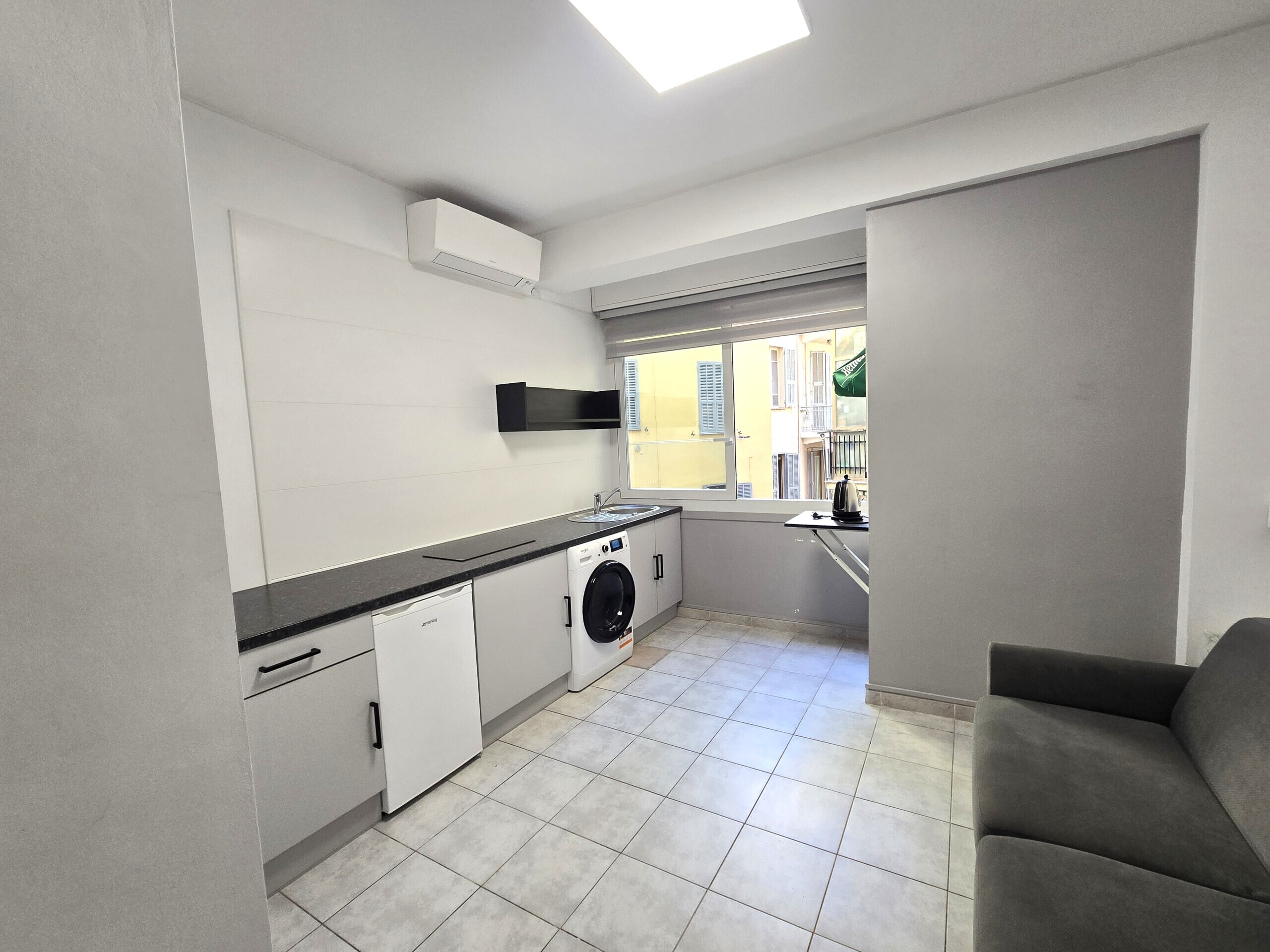 Bilocale in vendita in passeggiata g. oberdan 15, Ventimiglia