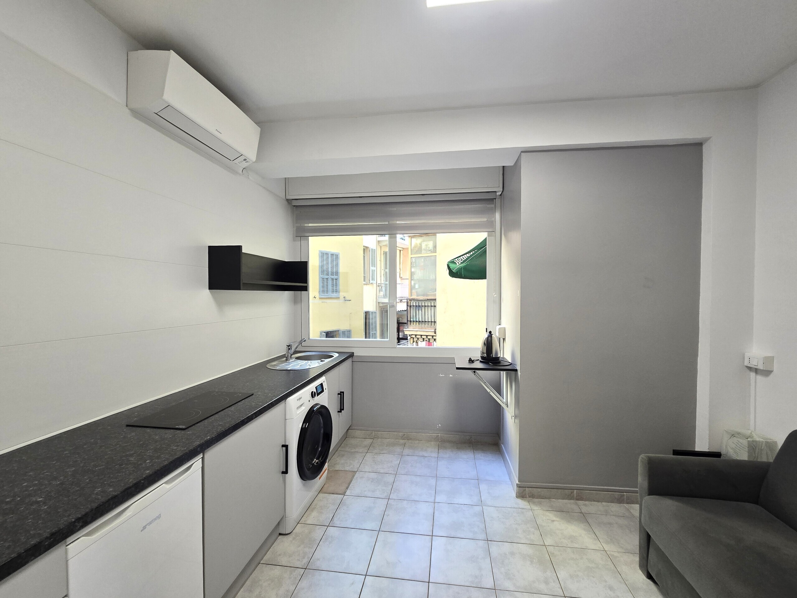 Bilocale in vendita in passeggiata g. oberdan 15, Ventimiglia