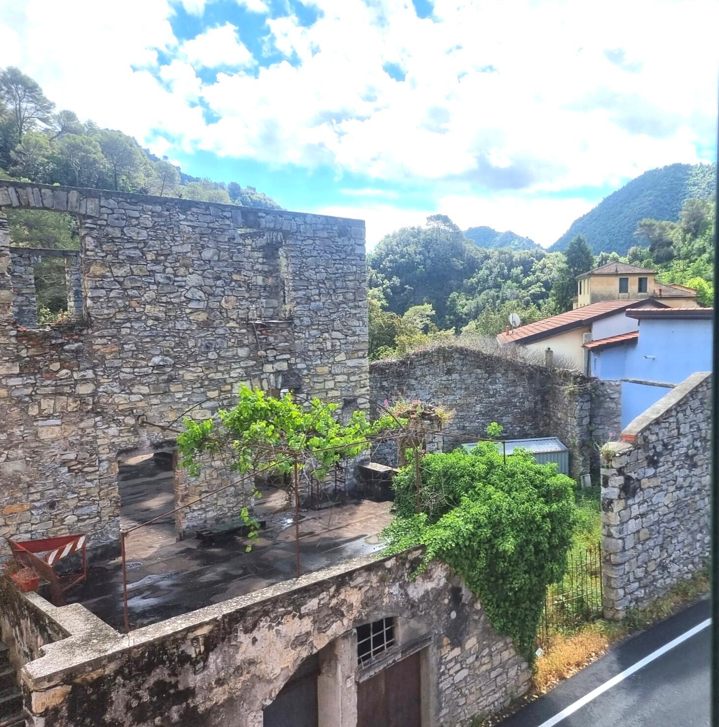 Trilocale in vendita in via cavour 12, Olivetta San Michele