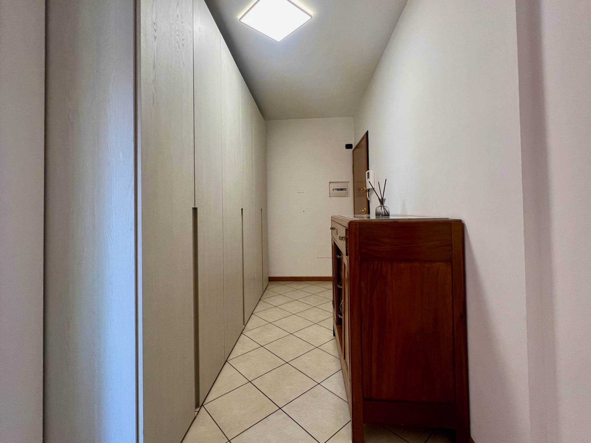 Appartamento in affitto a Monza, San Carlo