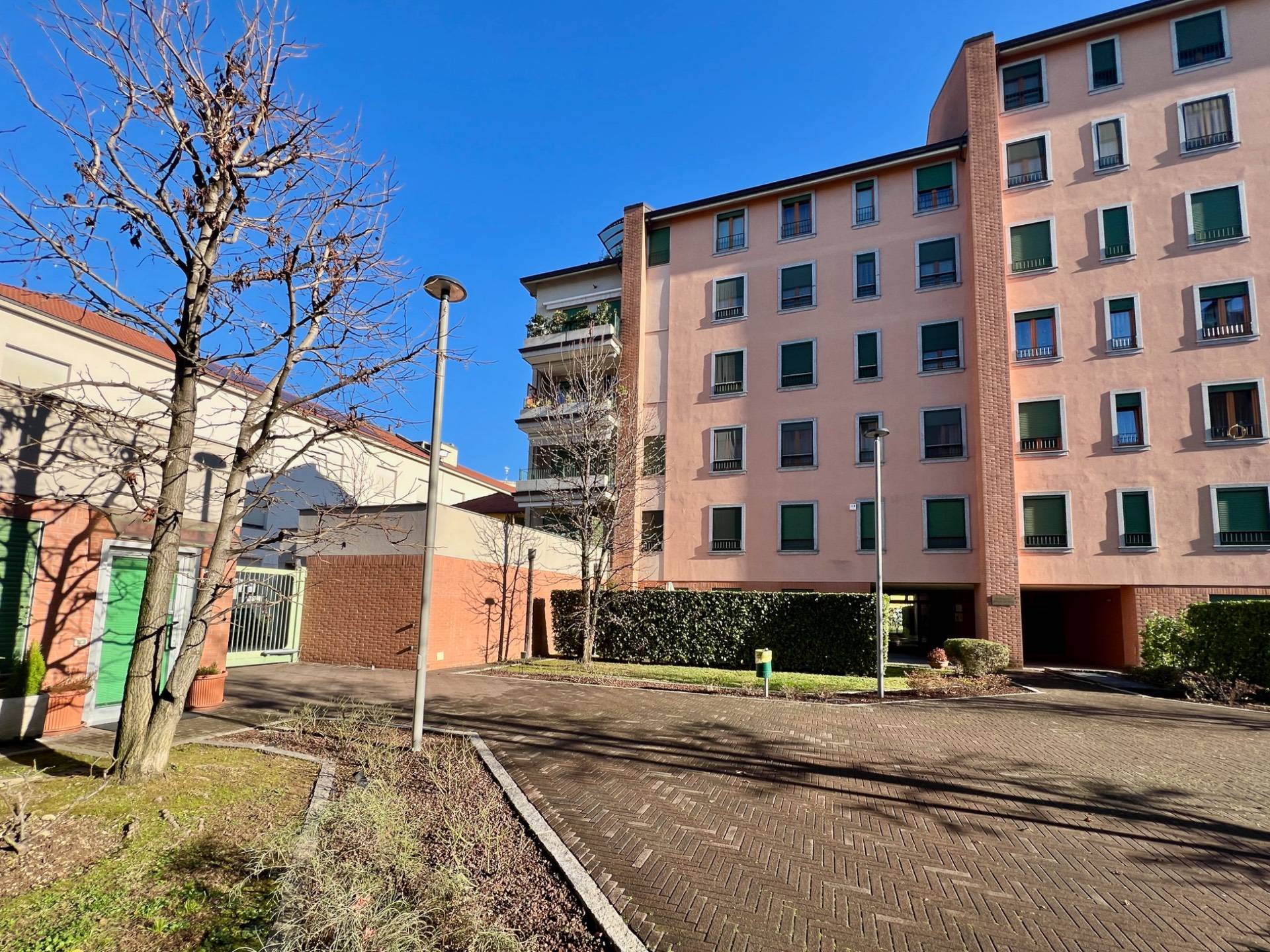 Appartamento in affitto a Monza, San Carlo