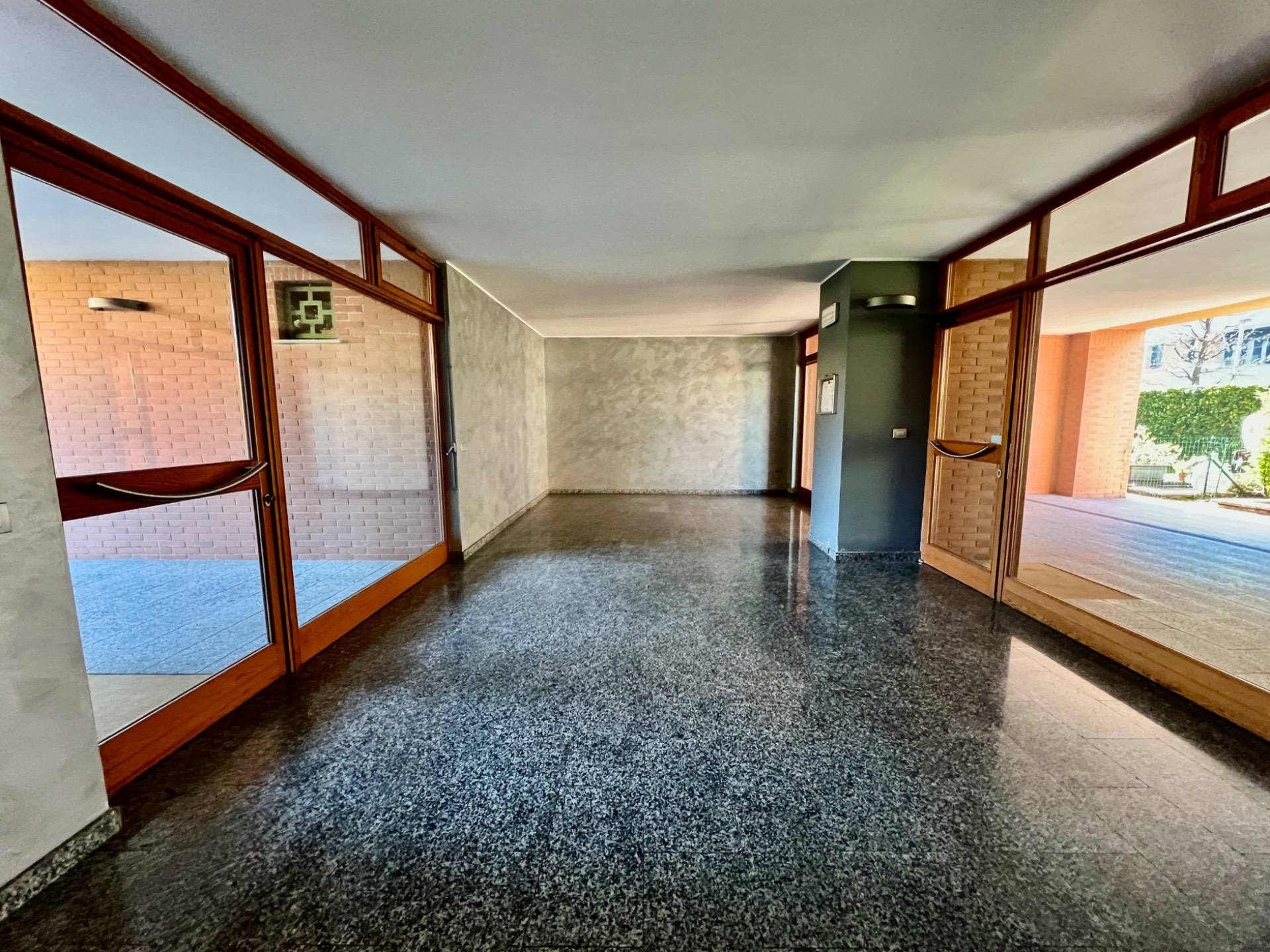 Appartamento in affitto a Monza, San Carlo