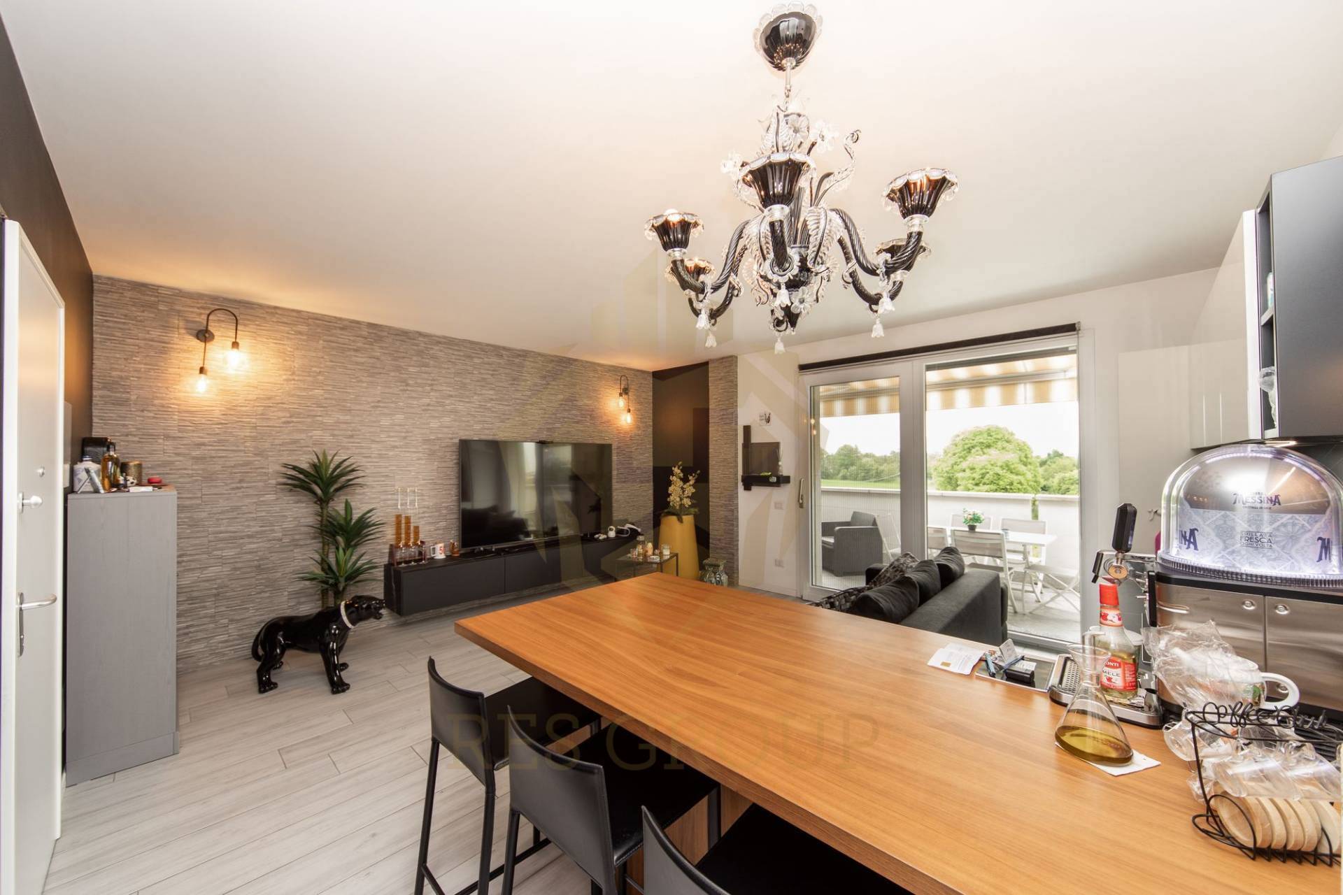 Appartamento in vendita a Monza