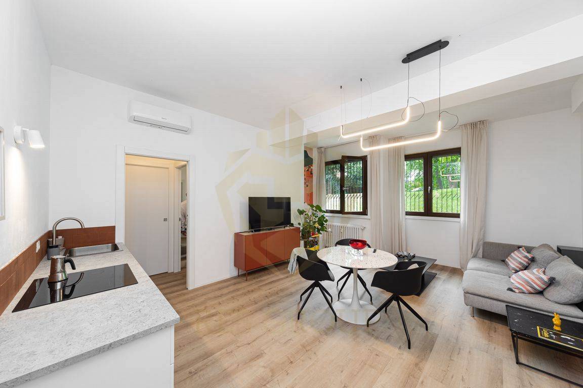 Appartamento in vendita a Monza, Triante