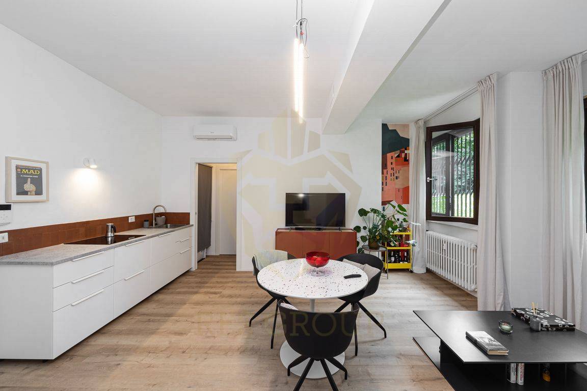 Appartamento in vendita a Monza, Triante