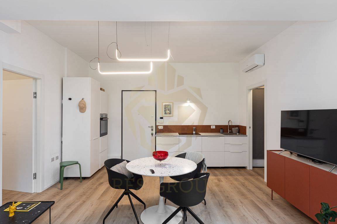 Appartamento in vendita a Monza, Triante