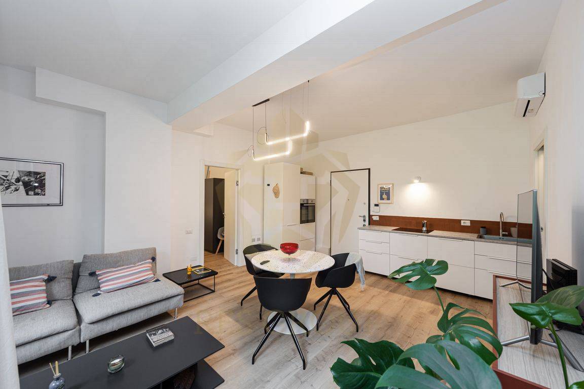 Appartamento in vendita a Monza, Triante