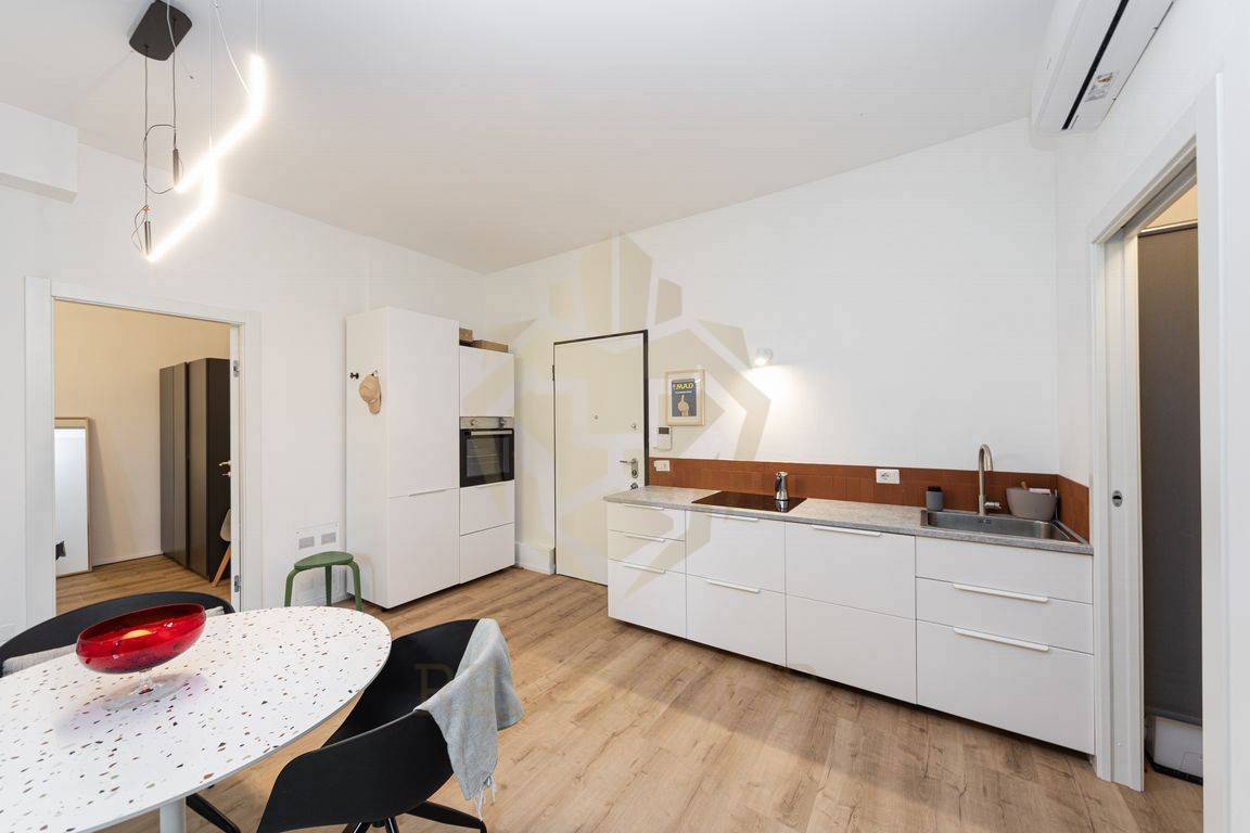 Appartamento in vendita a Monza, Triante