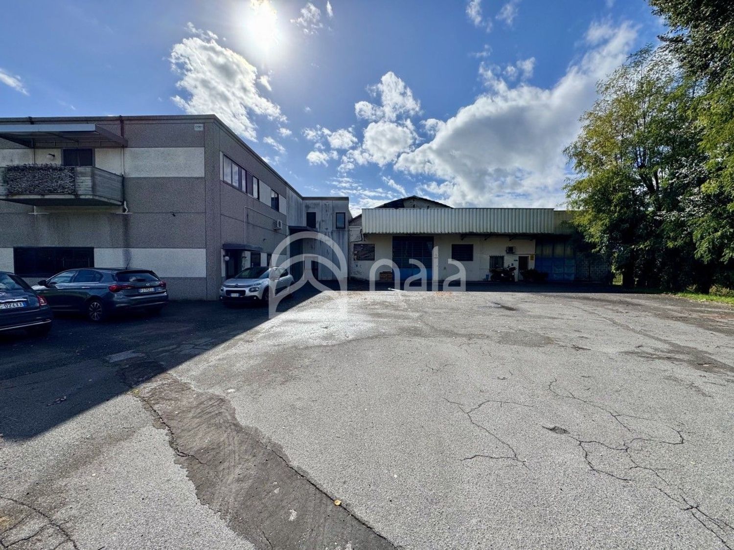 Capannone in affitto, Porcari rughi