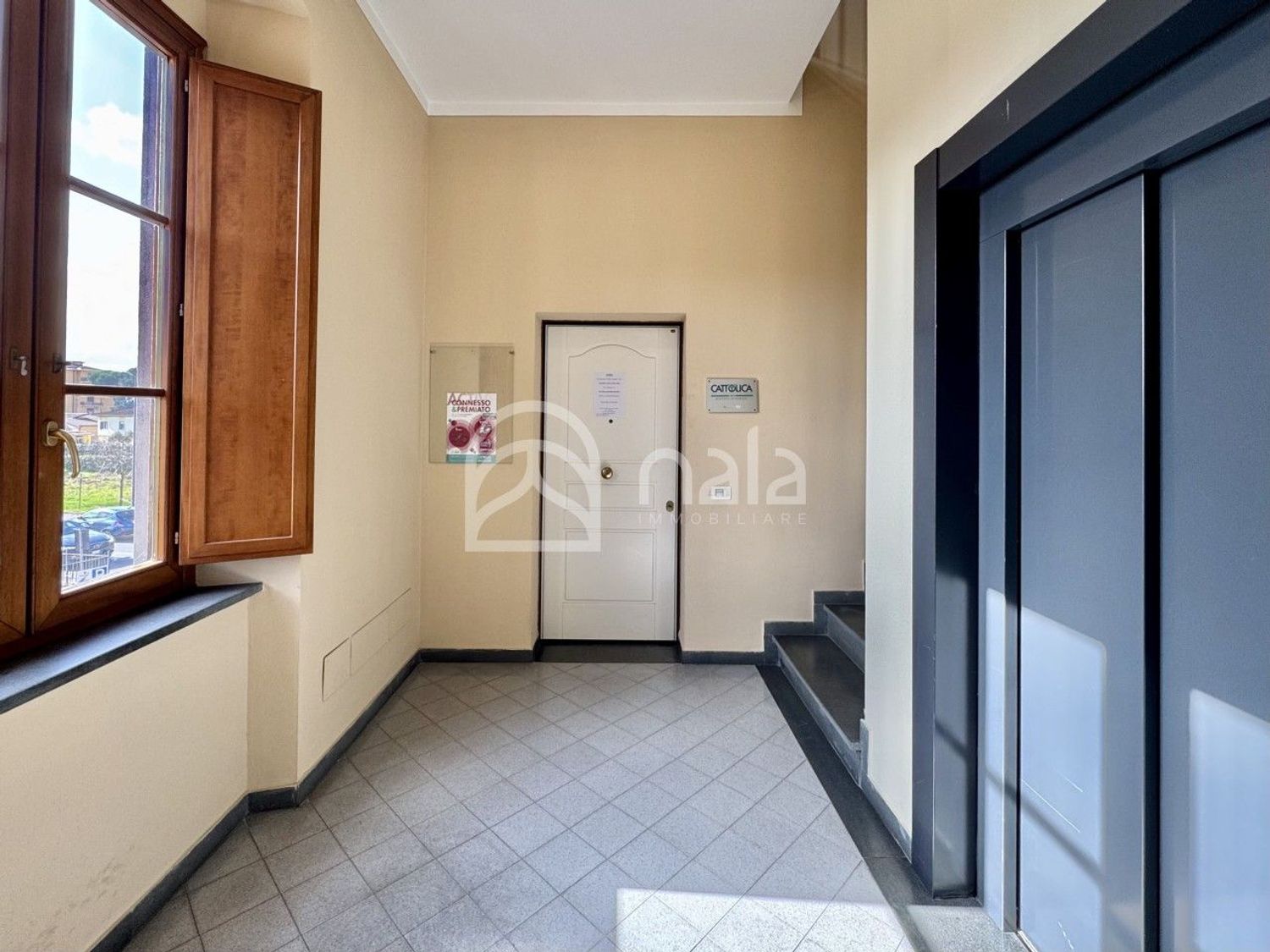 Ufficio in affitto, Lucca arancio