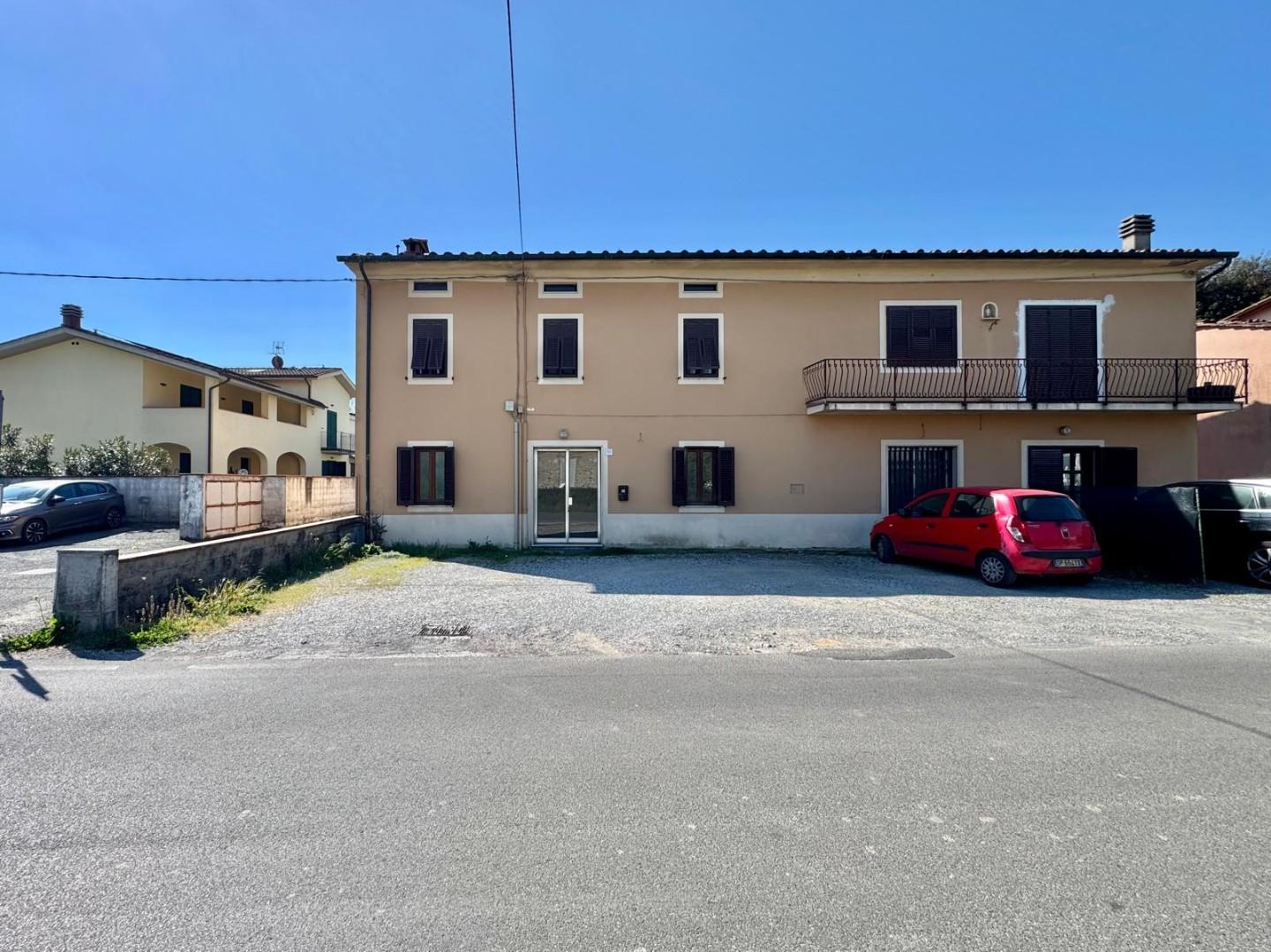 Negozio in vendita, Capannori santa margherita