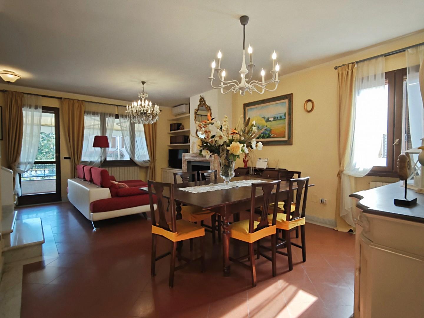 Villa arredata in affitto, Forte dei Marmi caranna