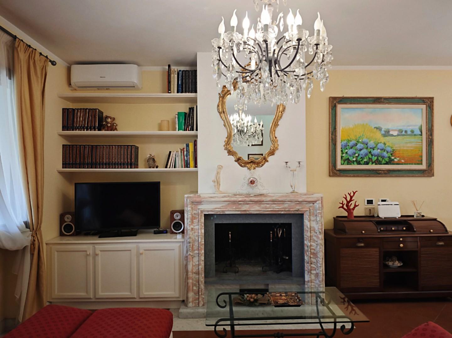 Villa arredata in affitto, Forte dei Marmi caranna