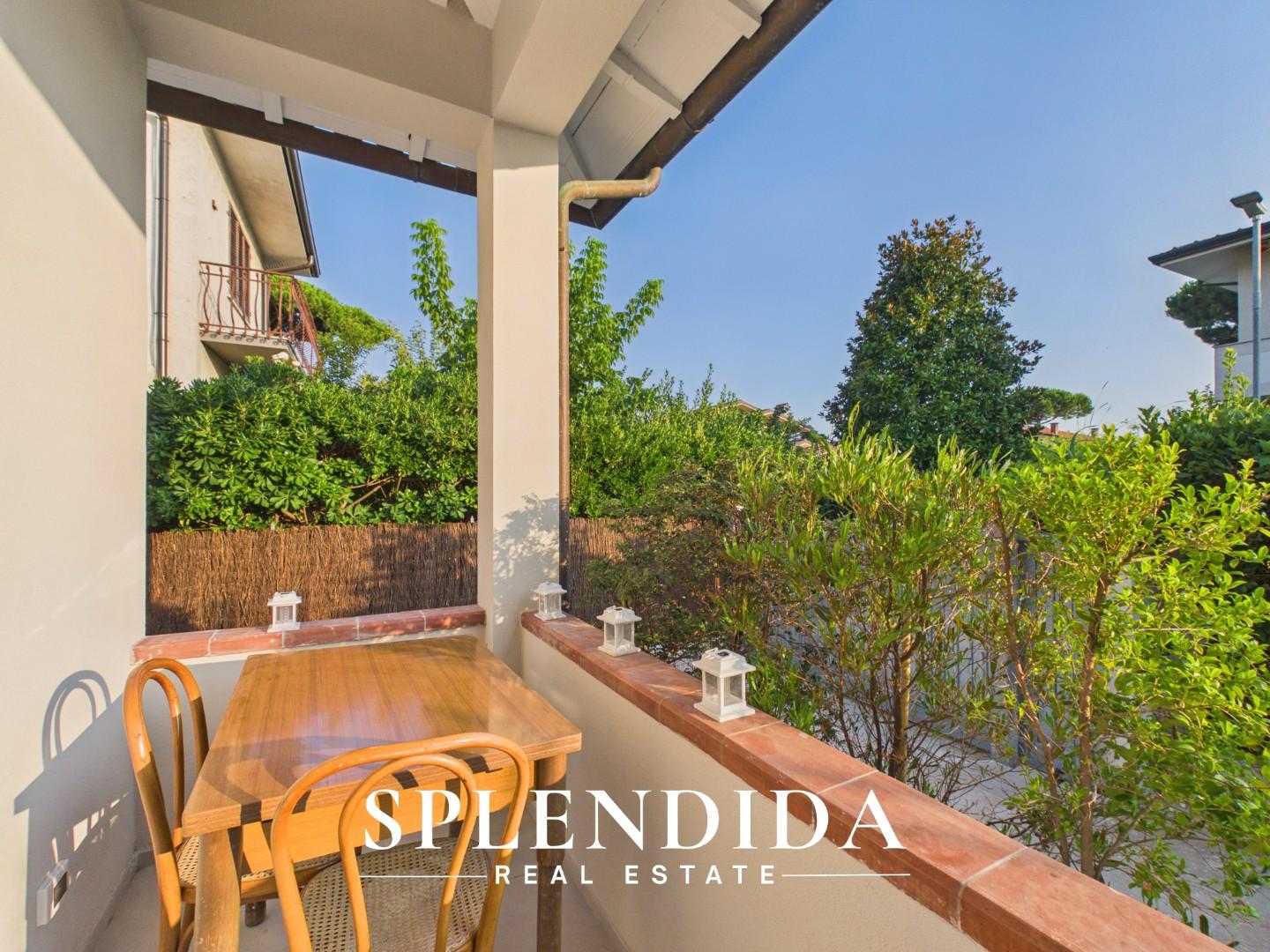 Villa arredata in affitto, Forte dei Marmi vaiana