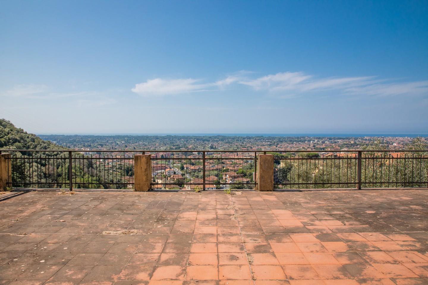 Casa indipendente con giardino, Massa martana