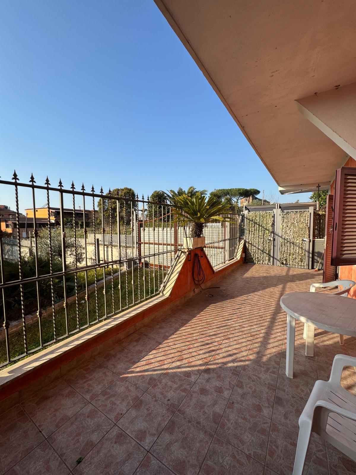 Quadrilocale da ristrutturare in via amatore sciesa 70, Marino