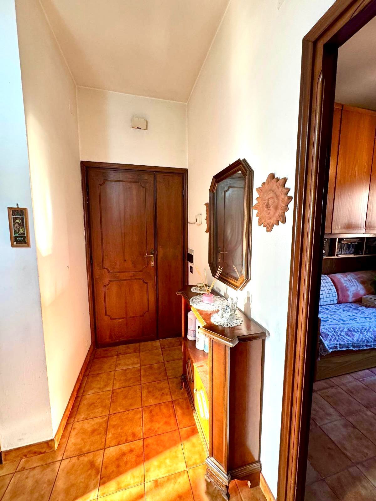 Appartamento da ristrutturare in via eugenio curiel 25, Marino