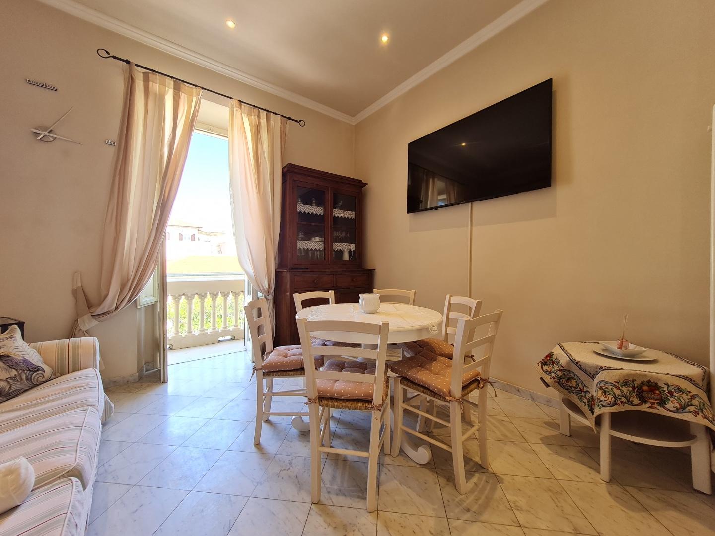 Appartamento arredato in affitto, Camaiore lido di