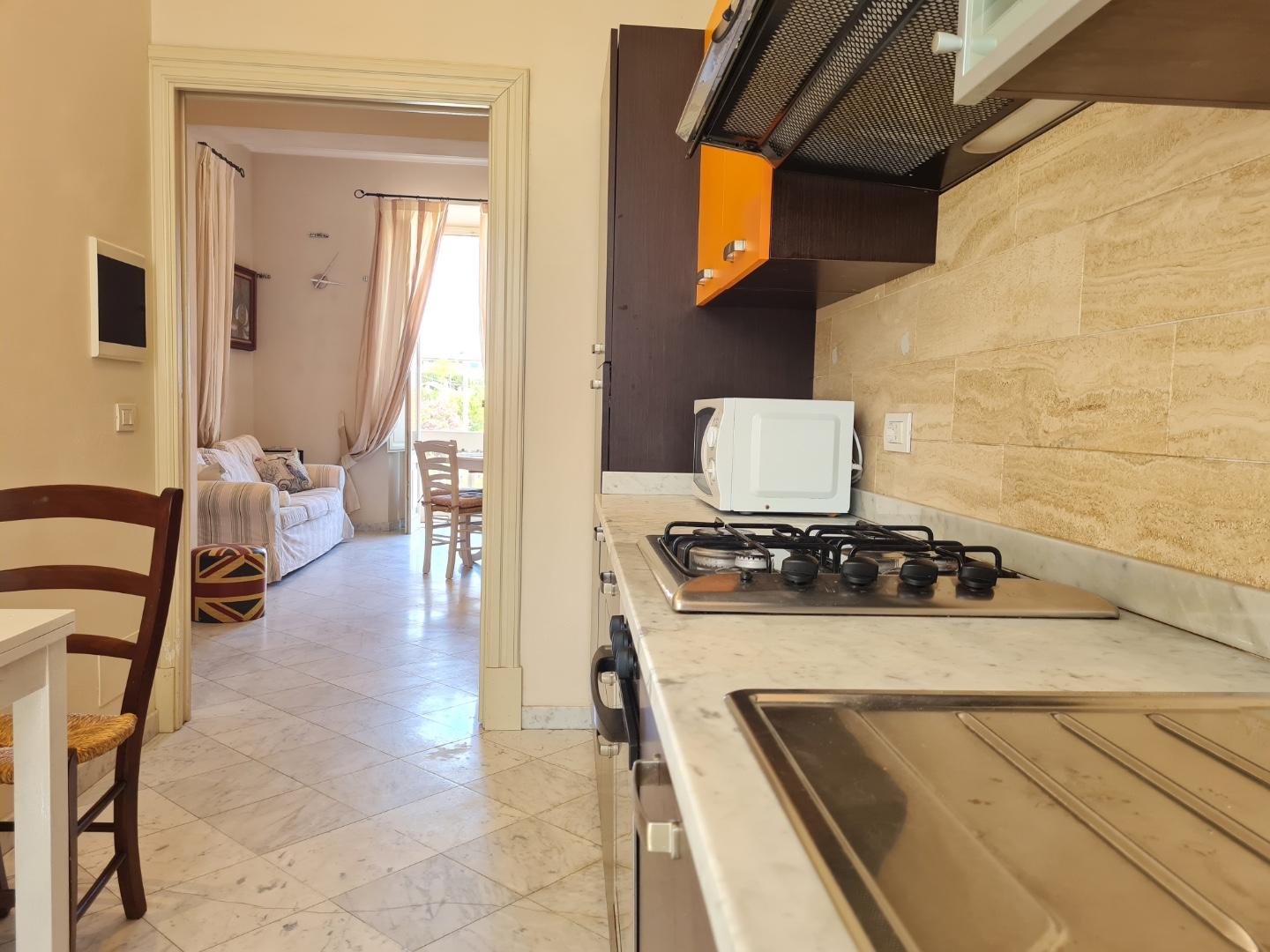 Appartamento arredato in affitto, Camaiore lido di