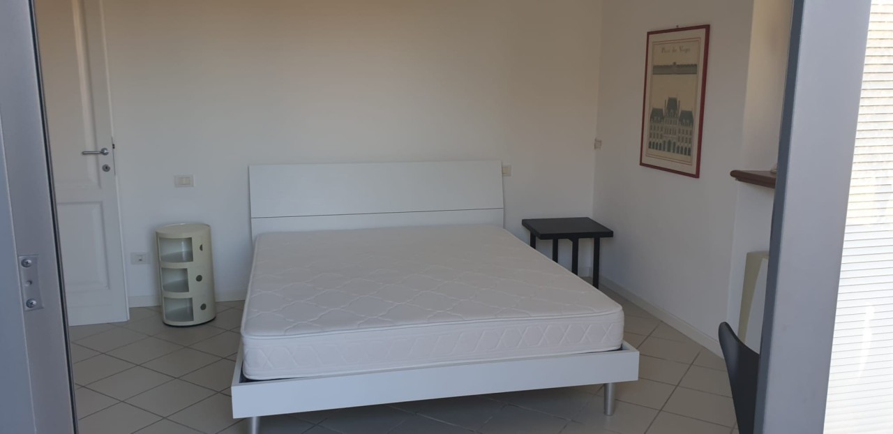 Quadrilocale arredato in affitto, Camaiore lido di