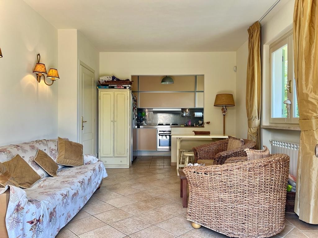 Villa Bifamiliare arredata in affitto, Camaiore lido di