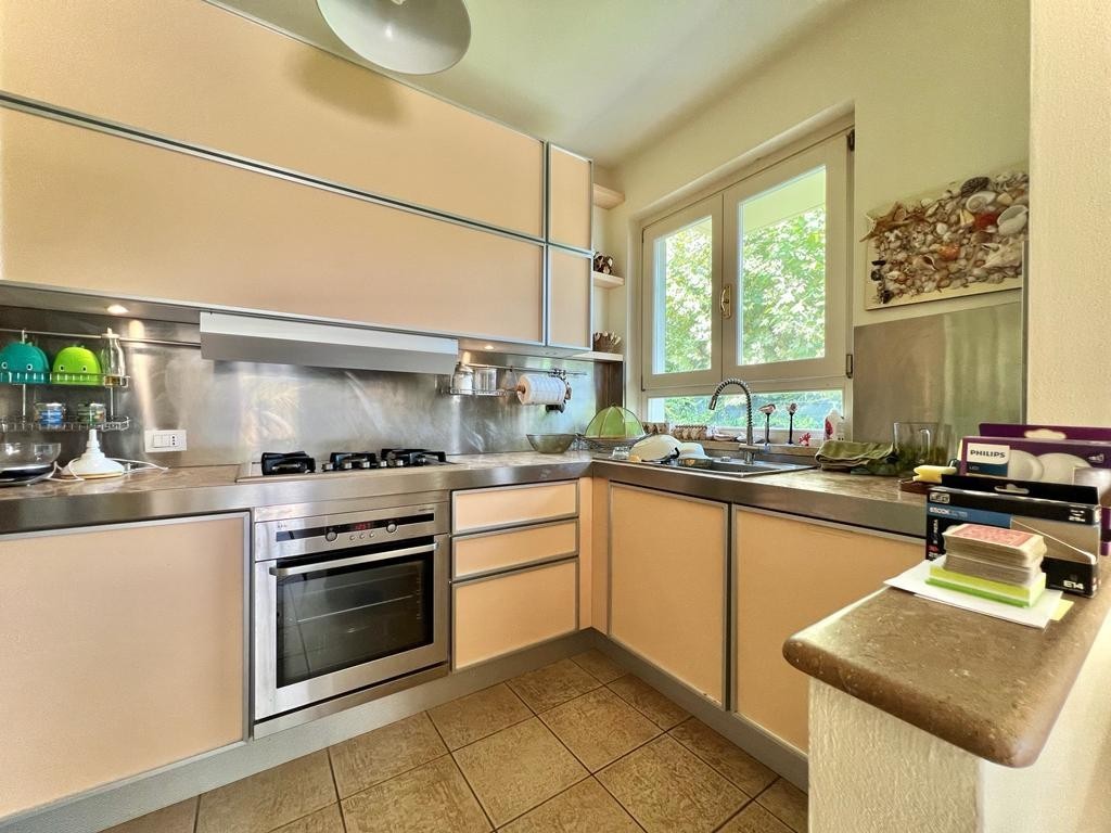 Villa Bifamiliare arredata in affitto, Camaiore lido di