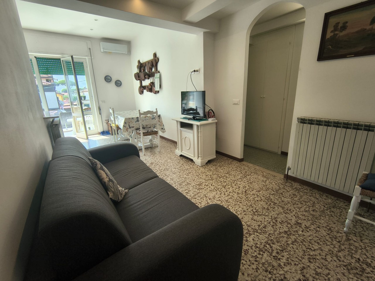 Appartamento arredato in affitto, Camaiore lido di