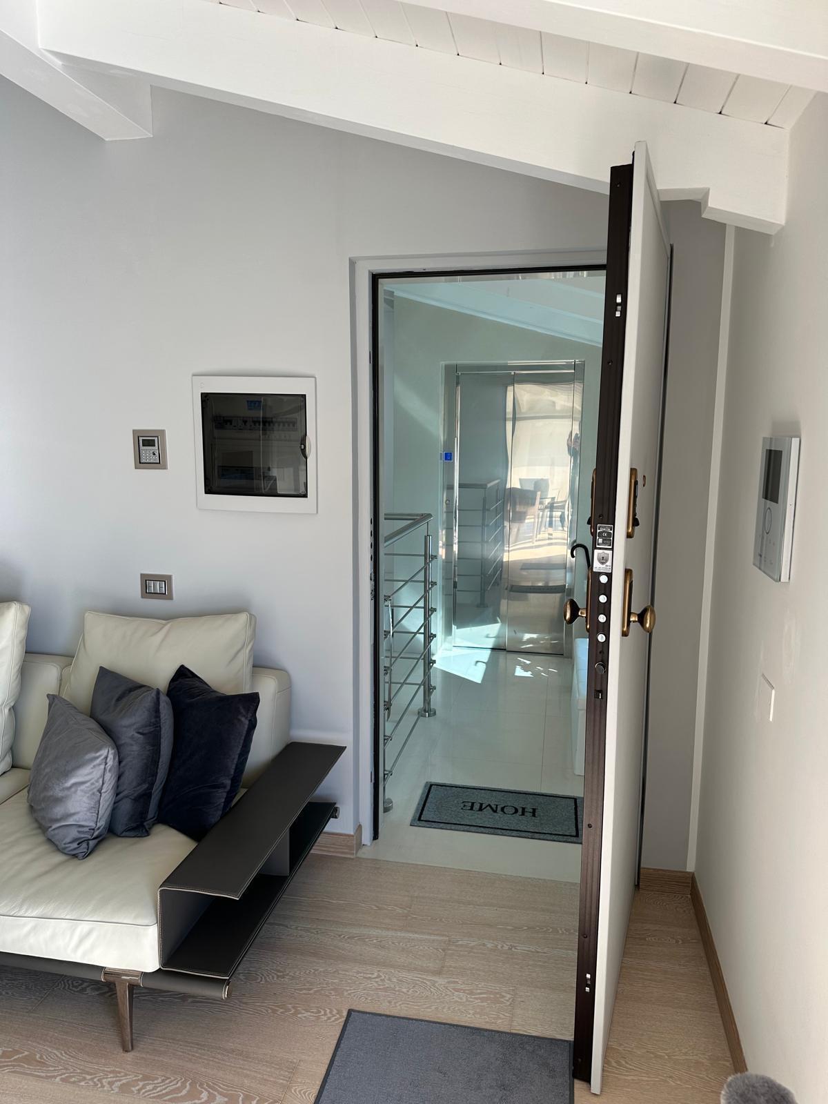 Attico vista mare, Camaiore lido di